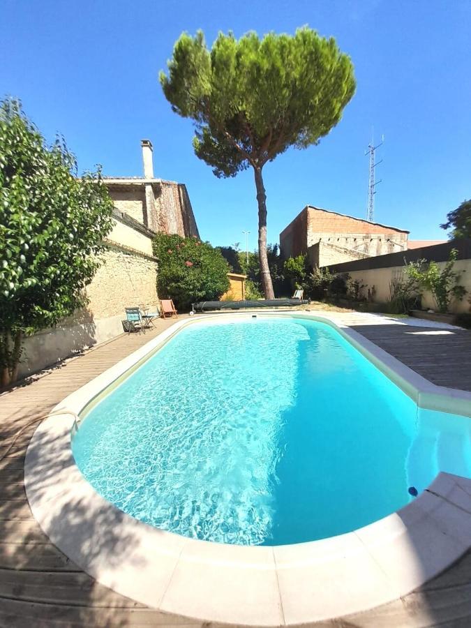 La Pause Sous Le Pin B&B Chambres D'Hotes Capestang Esterno foto