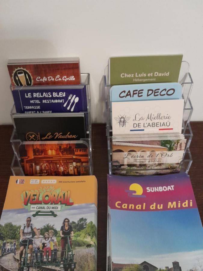 La Pause Sous Le Pin B&B Chambres D'Hotes Capestang Esterno foto